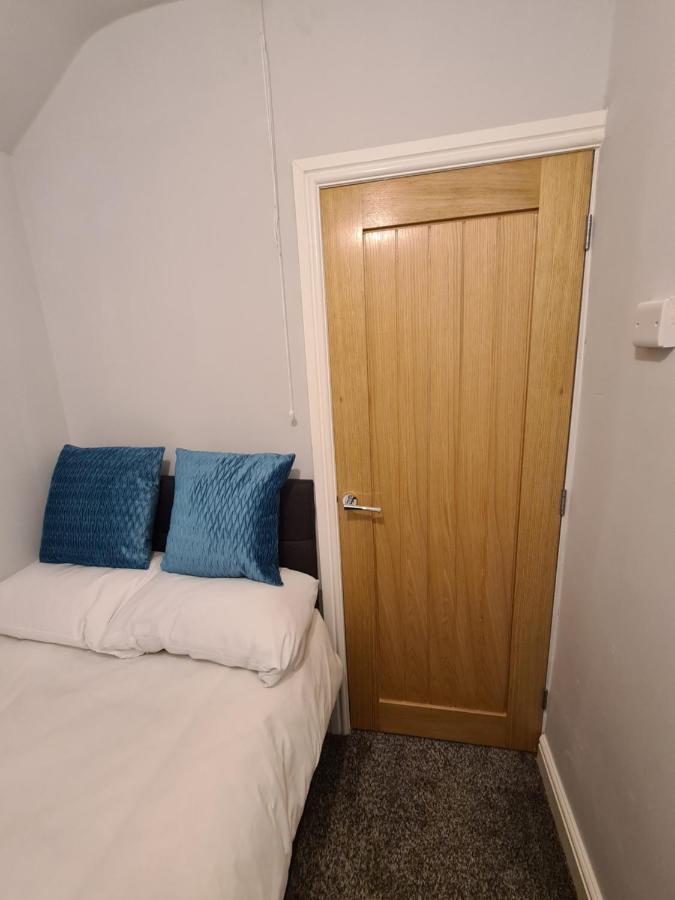 Whole House - 4 Bedrooms - Parking - Sleeps 8 Birmingham Exteriér fotografie